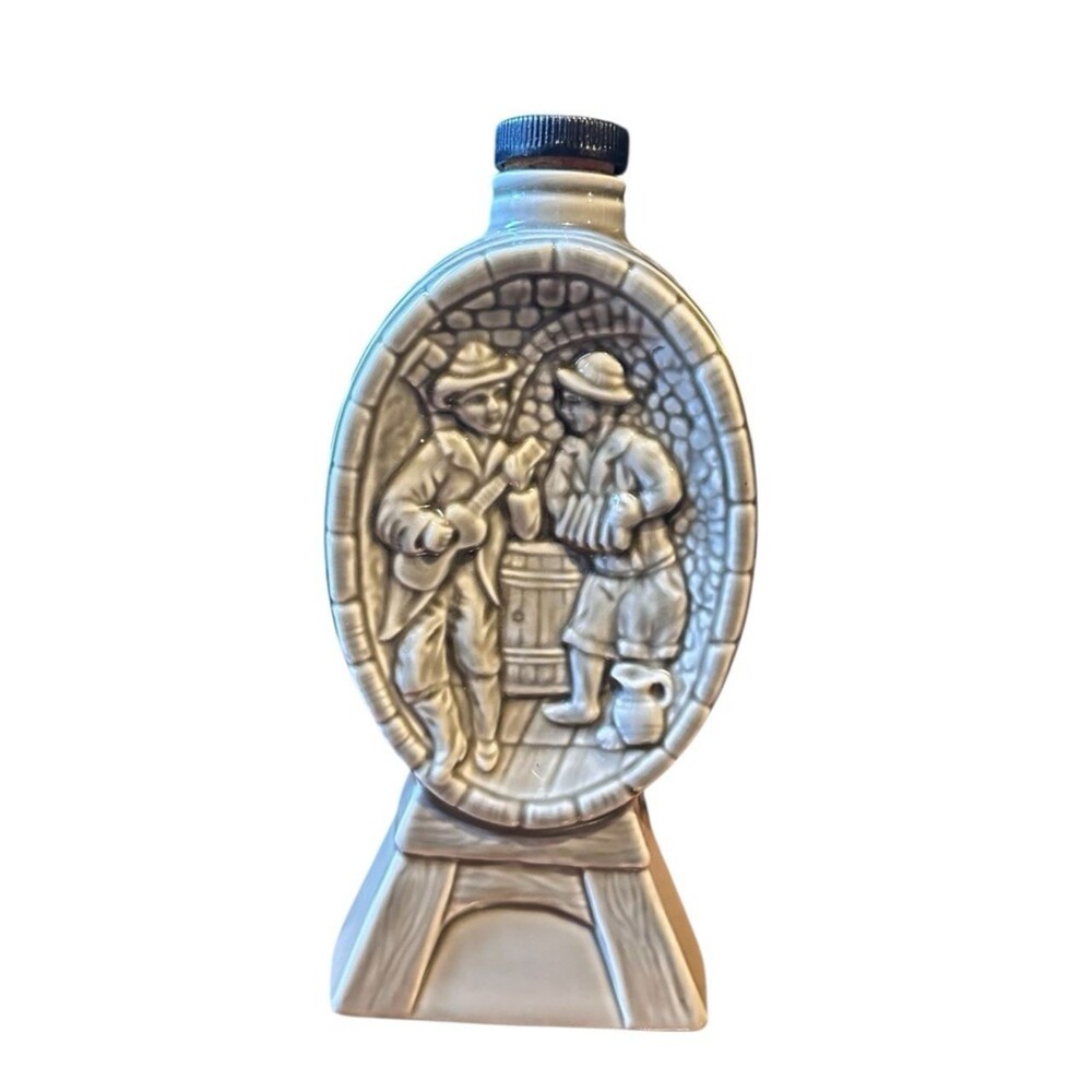 Jim Beam Whiskey Decanter Musicians On A Wine Cask EMPTY Gray sage old timey